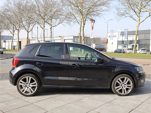 Volkswagen polo 1.4-16v trendline 2009, r-346-hb - afbeelding 33 van  36