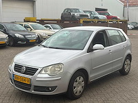 Volkswagen polo 1.4 16v trendline, nn-084-v - afbeelding 1 van  12