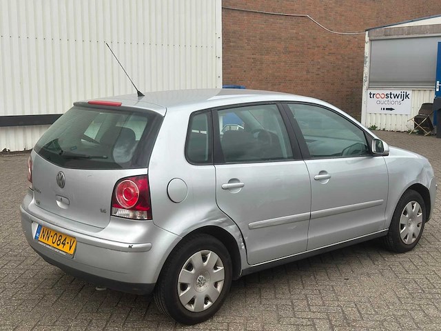 Volkswagen polo 1.4 16v trendline, nn-084-v - afbeelding 5 van  12