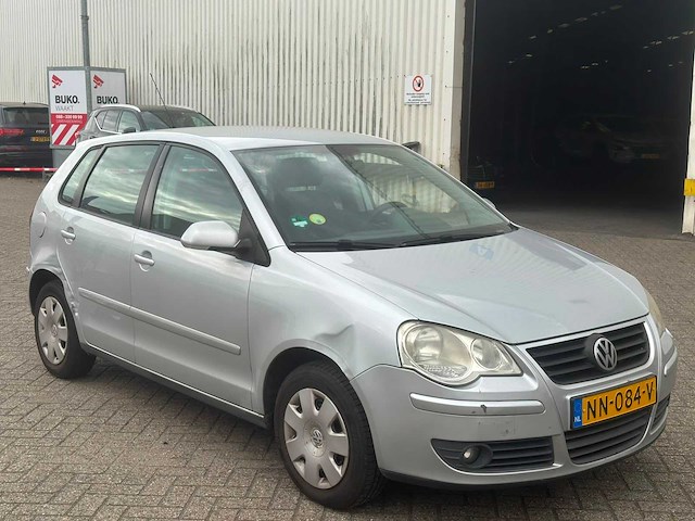 Volkswagen polo 1.4 16v trendline, nn-084-v - afbeelding 6 van  12