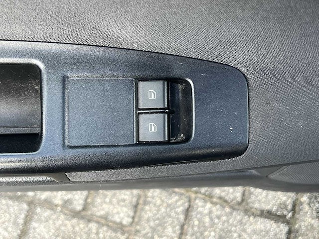 Volkswagen polo 1.4-16v turijn 2005 | 78-rh-pp - afbeelding 3 van  25