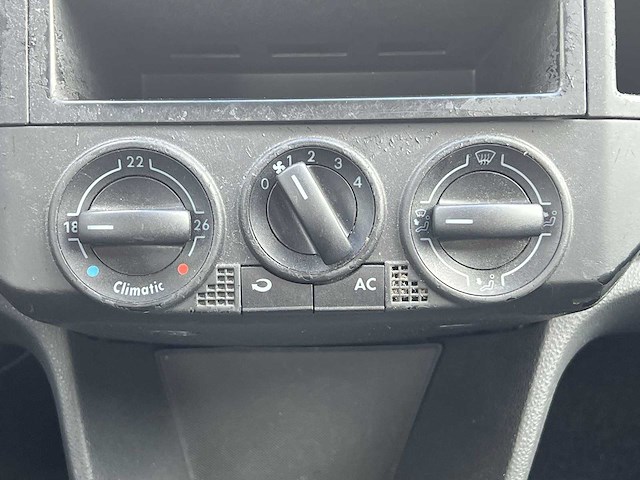 Volkswagen polo 1.4-16v turijn 2005 | 78-rh-pp - afbeelding 15 van  25
