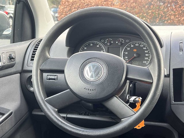 Volkswagen polo 1.4-16v turijn 2005 | 78-rh-pp - afbeelding 19 van  24