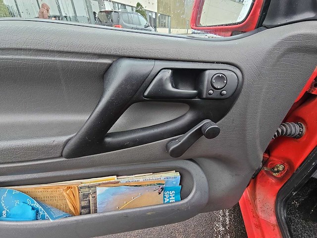 Volkswagen polo 1.4 1998 | tz-sb-70 - afbeelding 17 van  20