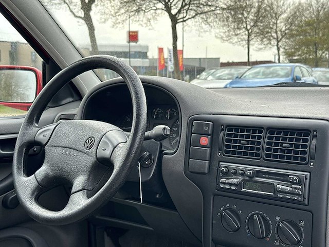 Volkswagen polo 1.4 1998 | tz-sb-70 - afbeelding 13 van  21