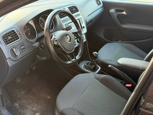 Volkswagen polo 1.4 tdi bluemotion | 4-xpg-77 - afbeelding 2 van  29