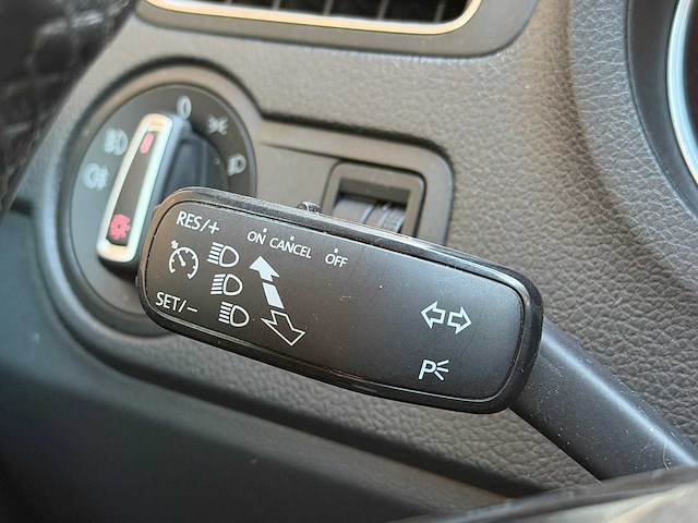 Volkswagen polo 1.4 tdi bluemotion | 4-xpg-77 - afbeelding 13 van  29
