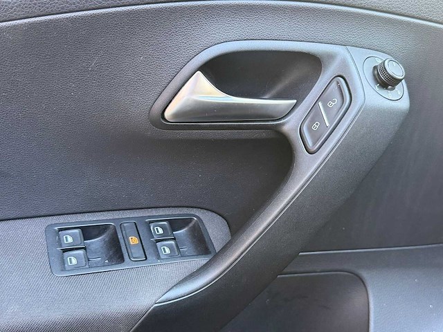 Volkswagen polo 1.4 tdi bluemotion | 4-xpg-77 - afbeelding 18 van  29