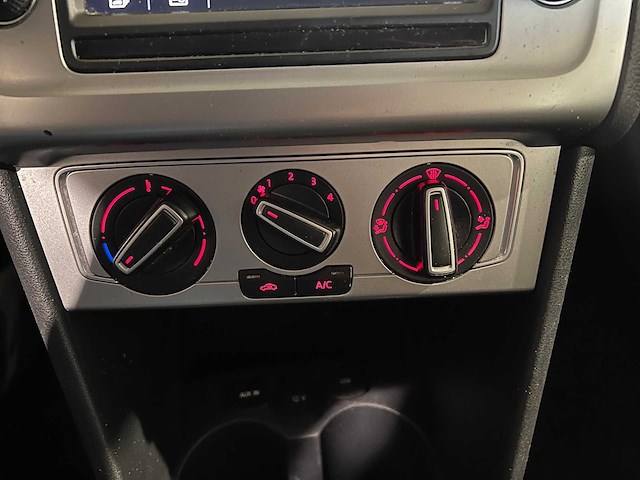 Volkswagen polo 1.4 tdi bluemotion, gf-334-p - afbeelding 7 van  20