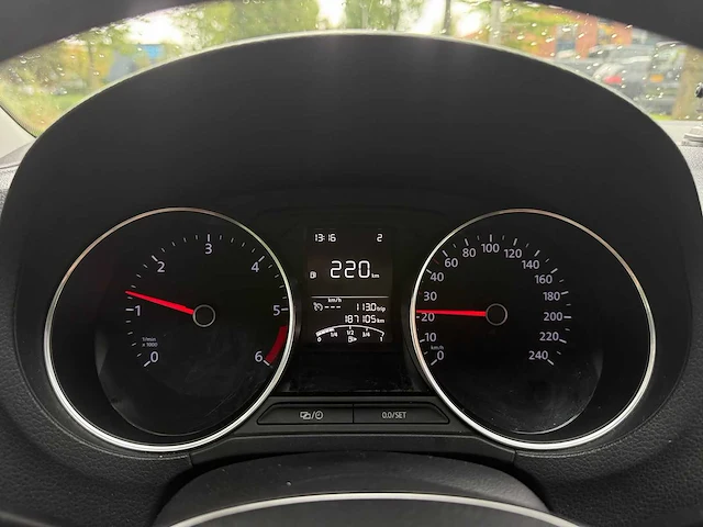 Volkswagen polo 1.4 tdi bluemotion * gn-761-n - afbeelding 10 van  11