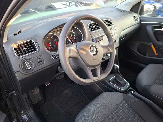 Volkswagen polo 1.4 tdi comfortline , ; ph-564-h - afbeelding 11 van  12