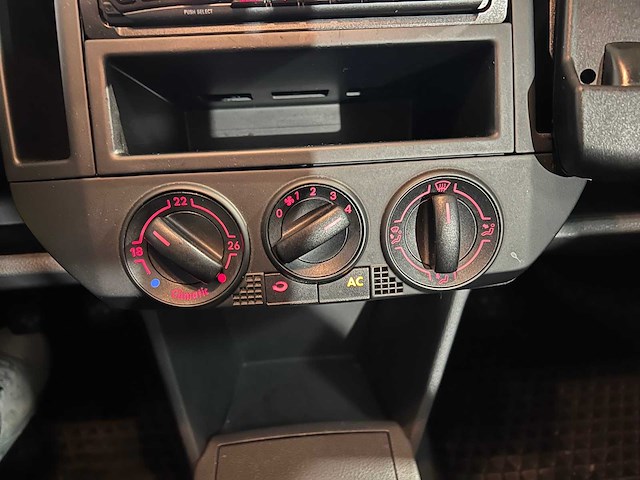 Volkswagen polo 1.4 tdi trendl bluem, 52-jhv-4 - afbeelding 5 van  19