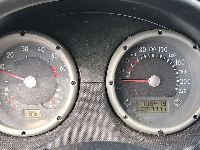 Volkswagen polo 1.4 trendline 2001 | 26-hk-kg - afbeelding 16 van  21