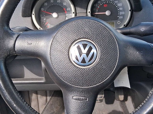 Volkswagen polo 1.4 trendline 2001 | 26-hk-kg - afbeelding 19 van  21