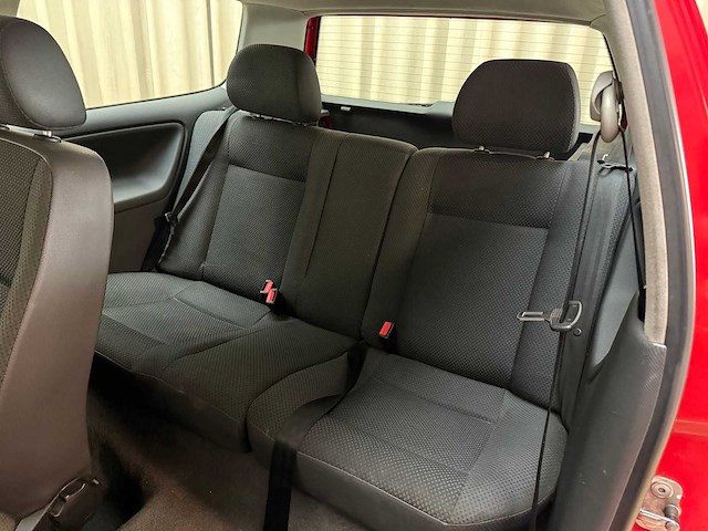 Volkswagen polo 1.4 trendline 2001 - afbeelding 6 van  17