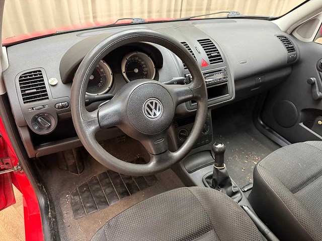 Volkswagen polo 1.4 trendline 2001 - afbeelding 7 van  17