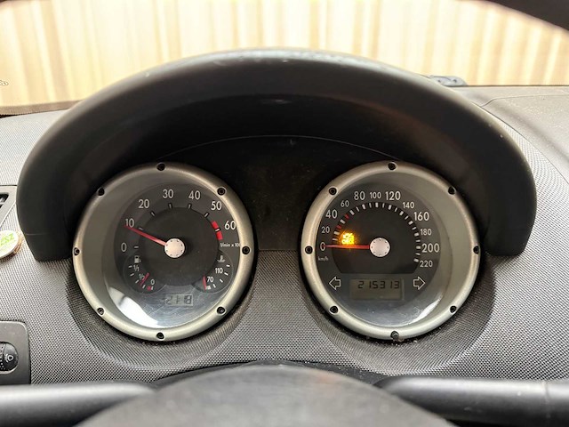 Volkswagen polo 1.4 trendline 2001 - afbeelding 10 van  17