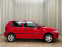 Volkswagen polo 1.4 trendline 2001 - afbeelding 12 van  17