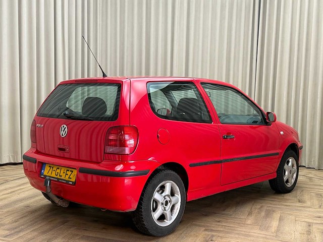 Volkswagen polo 1.4 trendline 2001 - afbeelding 17 van  17
