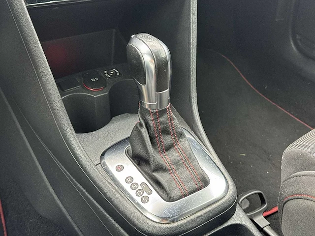 Volkswagen polo 1.4 tsi gti | hd-026-t - afbeelding 2 van  38