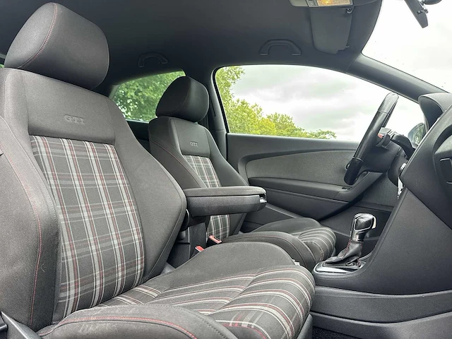 Volkswagen polo 1.4 tsi gti | hd-026-t - afbeelding 12 van  38