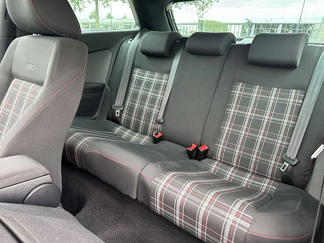 Volkswagen polo 1.4 tsi gti | hd-026-t - afbeelding 16 van  38