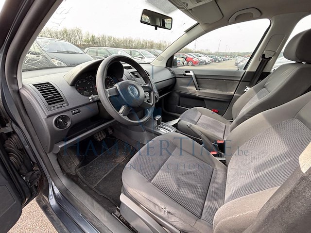 Volkswagen polo 1.4i 16v base 75 at, 2005 - afbeelding 4 van  38