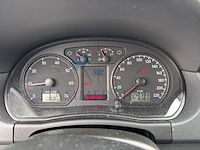 Volkswagen polo 1.4i 16v base 75 at, 2005 - afbeelding 6 van  38