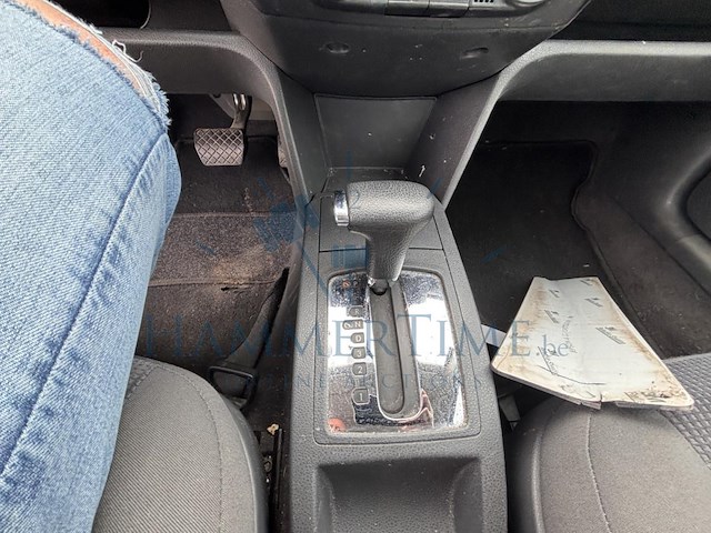 Volkswagen polo 1.4i 16v base 75 at, 2005 - afbeelding 9 van  38