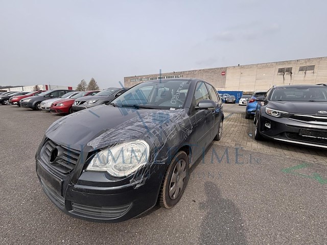 Volkswagen polo 1.4i 16v base 75 at, 2005 - afbeelding 1 van  38