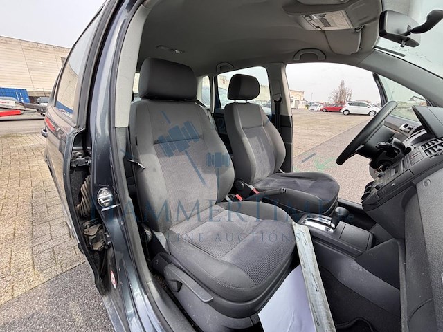 Volkswagen polo 1.4i 16v base 75 at, 2005 - afbeelding 19 van  38