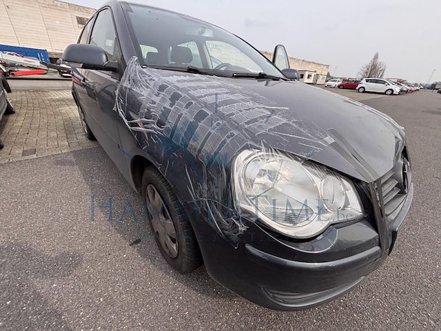 Volkswagen polo 1.4i 16v base 75 at, 2005 - afbeelding 29 van  38