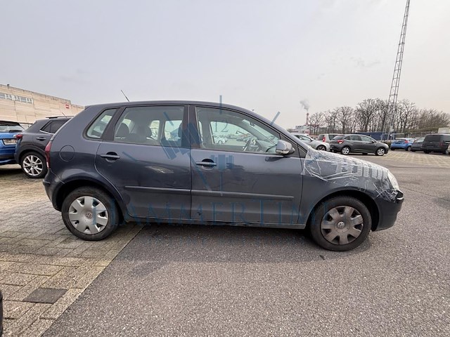 Volkswagen polo 1.4i 16v base 75 at, 2005 - afbeelding 33 van  38