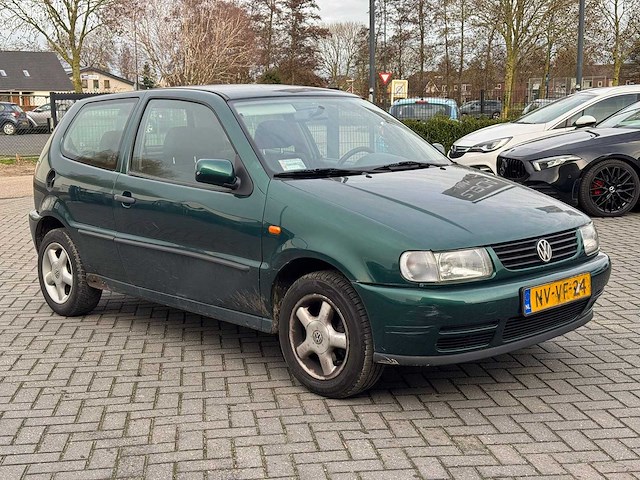 Volkswagen polo 1.6 - 1996 | yountimer | nv-vf-24 iaw - afbeelding 3 van  7