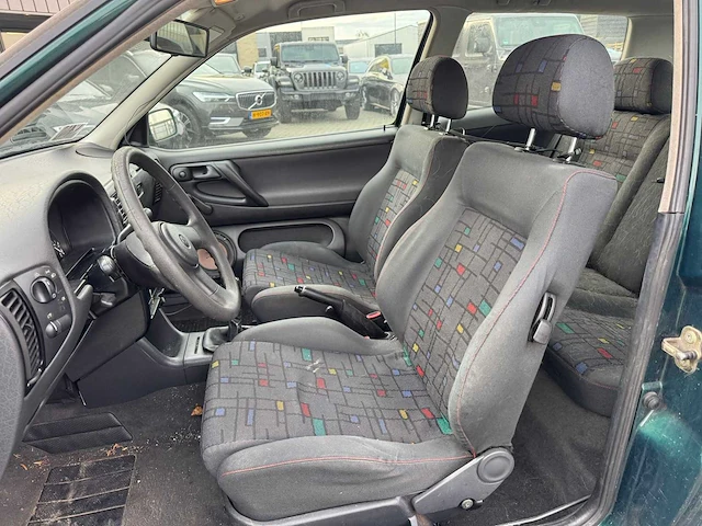 Volkswagen polo 1.6 - 1996 | yountimer | nv-vf-24 - afbeelding 8 van  9