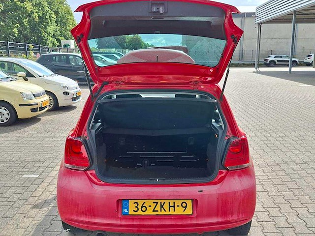 Volkswagen polo 1.6 tdi blm. trendl * 36-zkh-9 - afbeelding 5 van  17