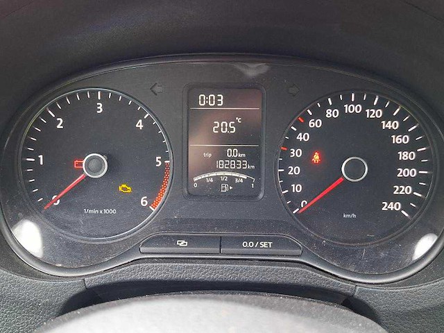 Volkswagen polo 1.6 tdi blm. trendl * 36-zkh-9 - afbeelding 8 van  17