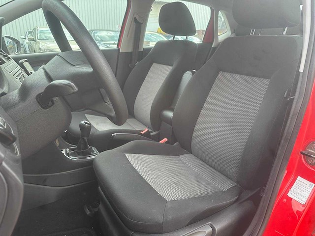 Volkswagen polo 1.6 tdi bluemotion trendline* 36-zkh-9 - afbeelding 12 van  13