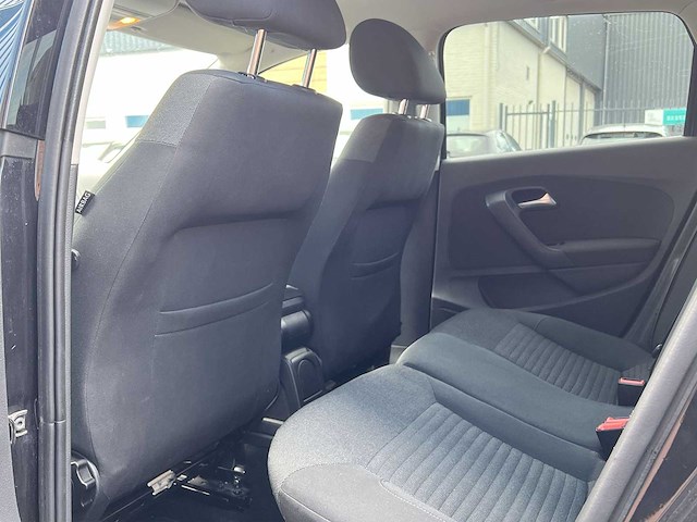 Volkswagen polo 1.6 tdi comfortline 2011 | 25-spt-4 - afbeelding 17 van  26