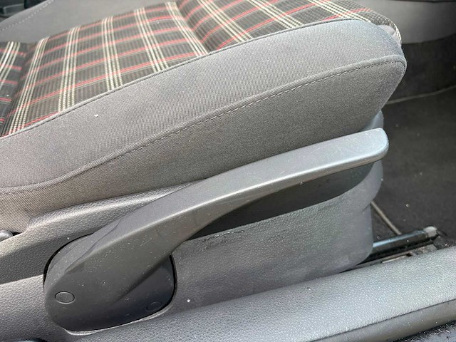 Volkswagen polo 1.8 gti , 73-zp-rt - afbeelding 18 van  29
