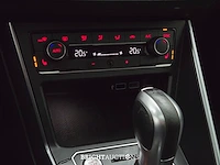Volkswagen polo gti 2.0 tsi 200pk 2018, s-353-vl - afbeelding 10 van  69