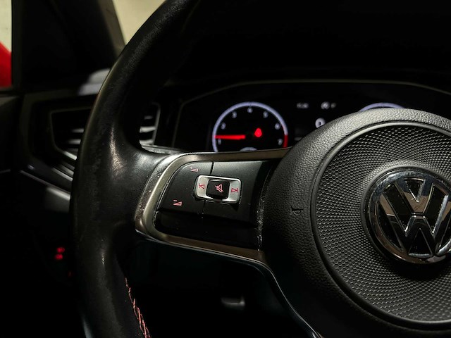 Volkswagen polo gti 2.0 tsi 200pk 2019, s-110-lz - afbeelding 14 van  43