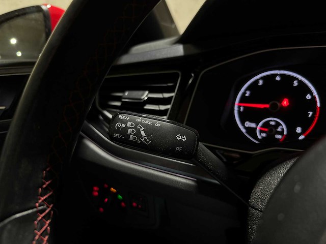 Volkswagen polo gti 2.0 tsi 200pk 2019, s-110-lz - afbeelding 16 van  43