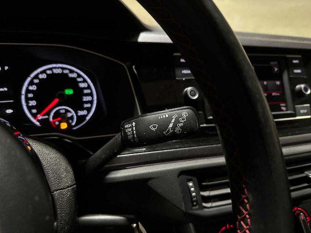 Volkswagen polo gti 2.0 tsi 200pk 2019, s-110-lz - afbeelding 17 van  43
