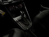 Volkswagen polo gti 2.0 tsi 200pk 2019, s-110-lz - afbeelding 19 van  43