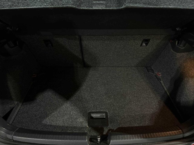 Volkswagen polo gti 2.0 tsi 200pk 2019, s-110-lz - afbeelding 27 van  43