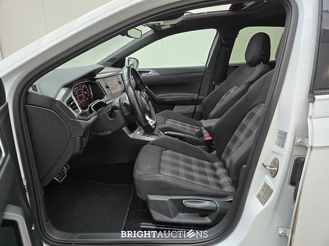 Volkswagen polo gti 2.0 tsi 200pk 2020, z-655-dj - afbeelding 46 van  48