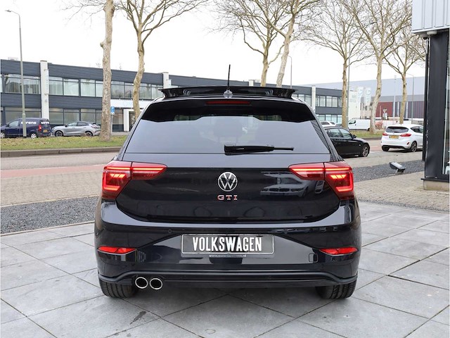 Volkswagen polo gti 2.0 tsi 207pk automaat 2023 - afbeelding 40 van  44