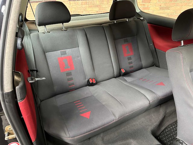 Volkswagen polo gti 6n pre-facelift 125pk 1999 - afbeelding 36 van  44