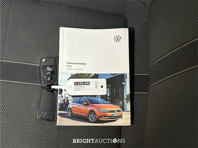 Volkswagen polo highline r panodak 1.0 tsi 95pk 2021 (origineel-nl), l-132-xk - afbeelding 25 van  32